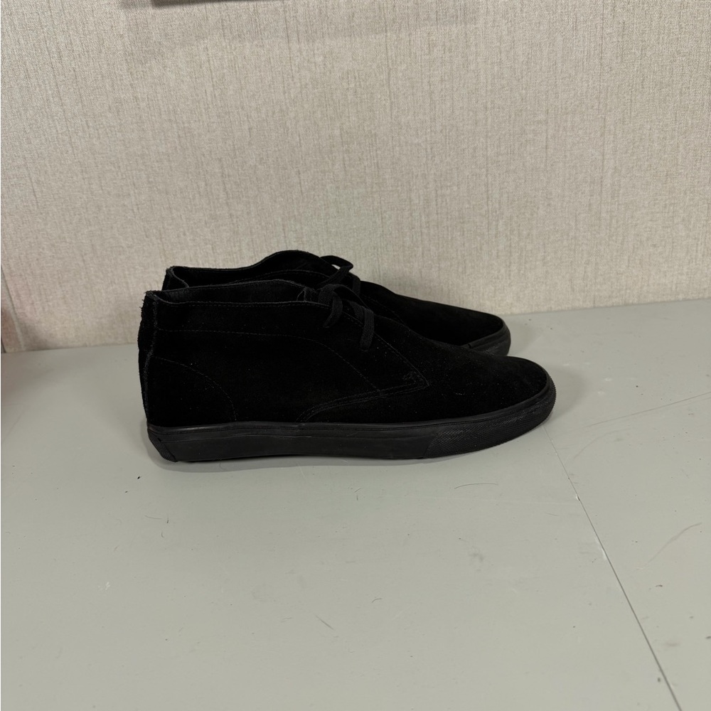 Men's Black Suede Shoes‎
